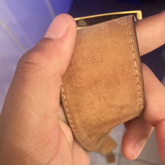 Louis Vuitton belt - Picture 2 of 3